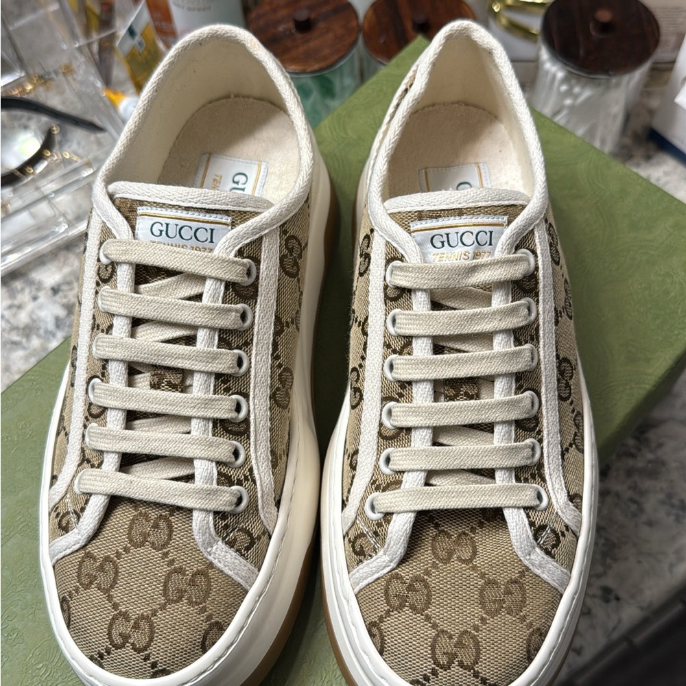 Gucci platform shoes